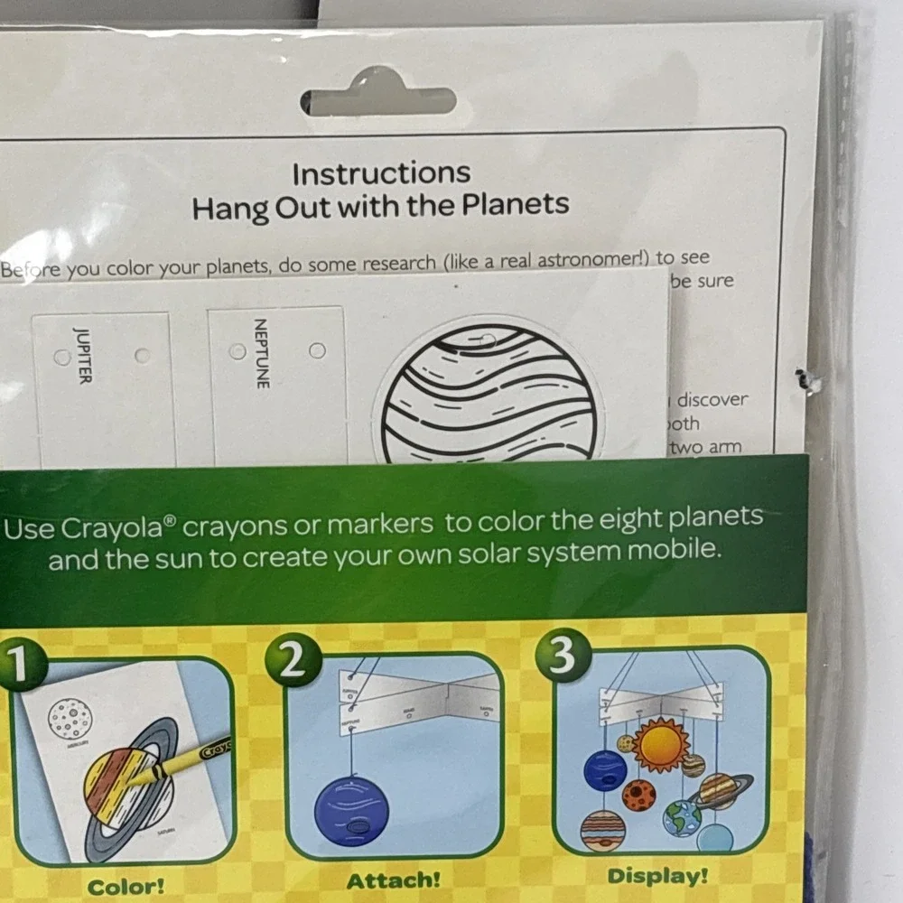 Crayola Creative Classroom Solar System Mobile DIY Kit Teaching Tree Ages 5+ NEW